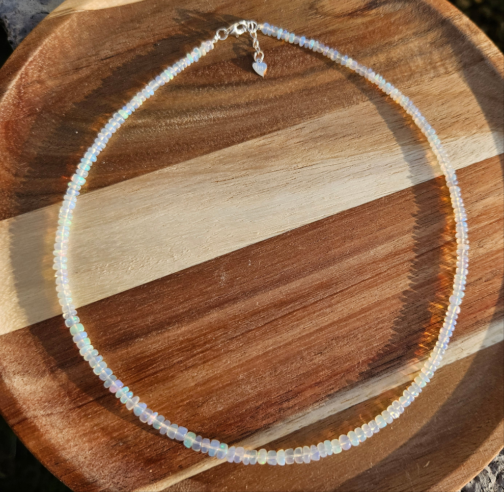 Opal Necklaces & bracelets