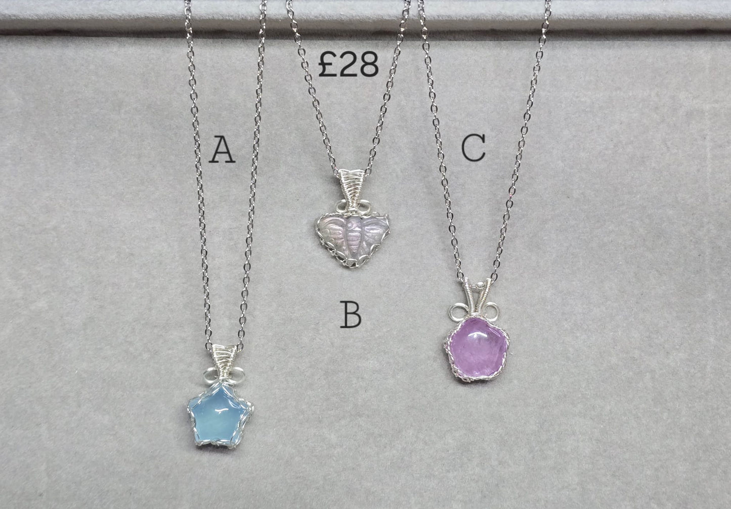 Delicate Wire wrap pendants & Stainless steel chains 45-50cm chain 💫