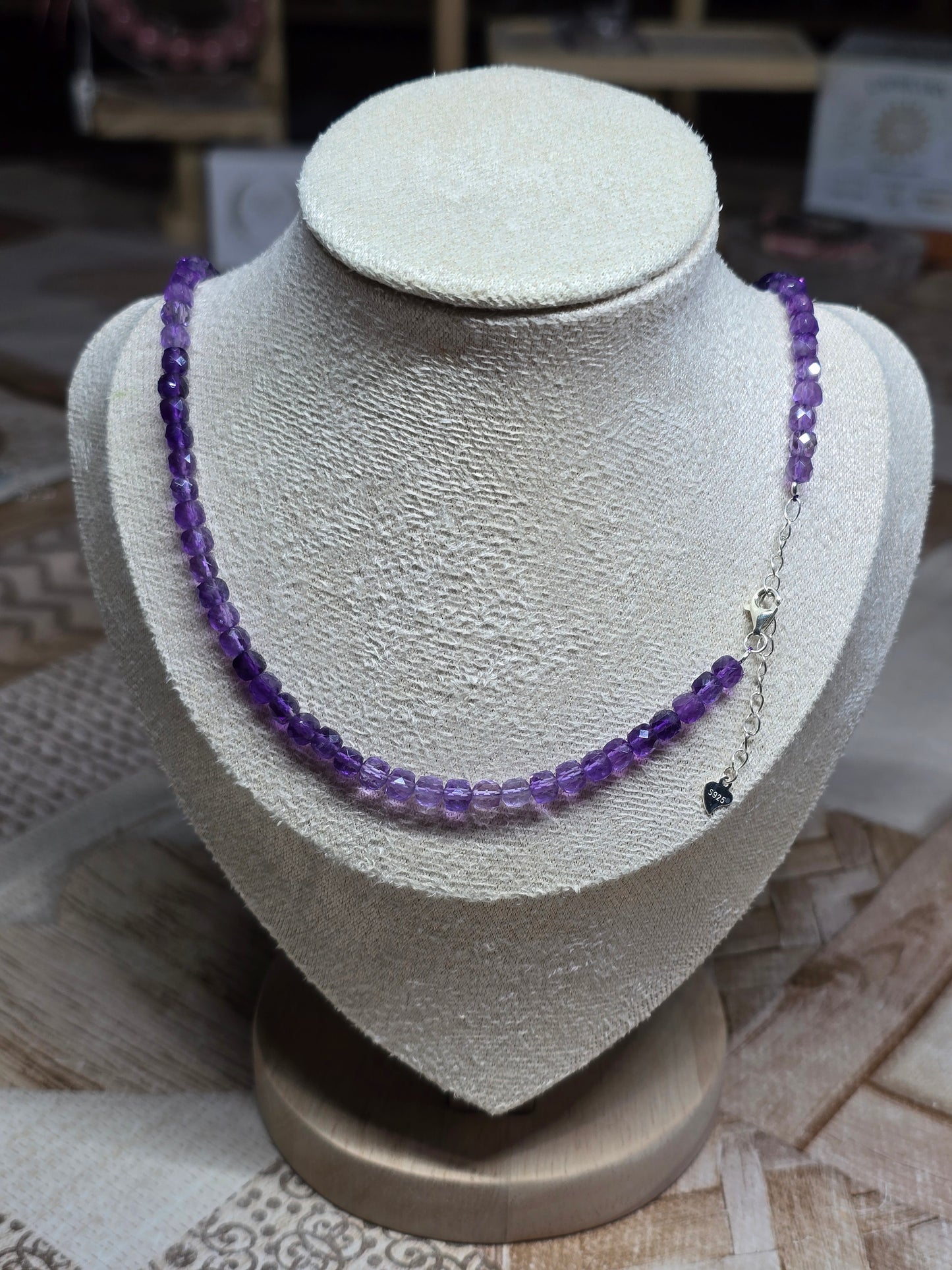 Chokers & bracelets - Faceted cubes 3-4mm bead S925