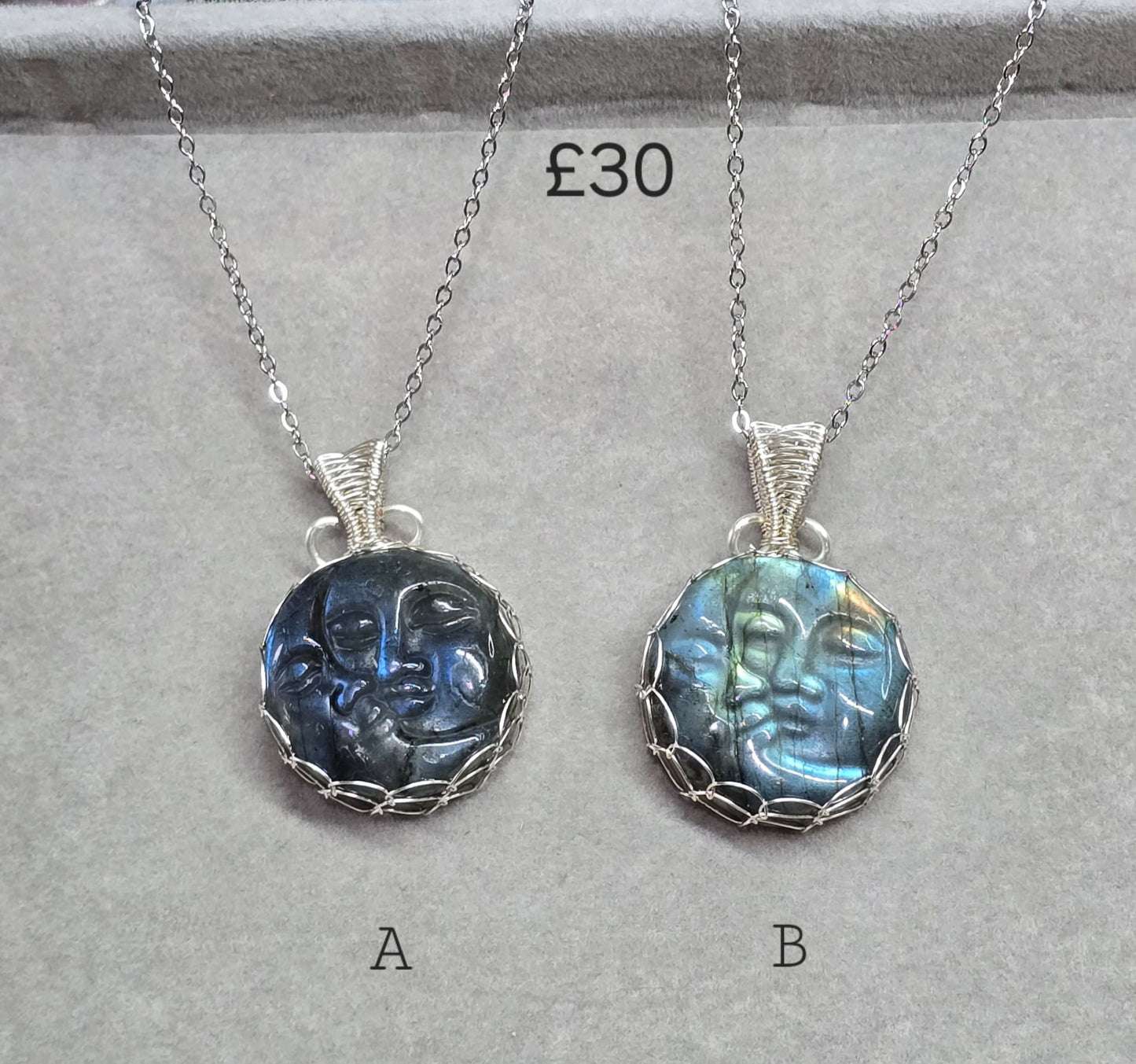 Delicate Wire wrap pendants & Stainless steel chains 45-50cm chain 💫