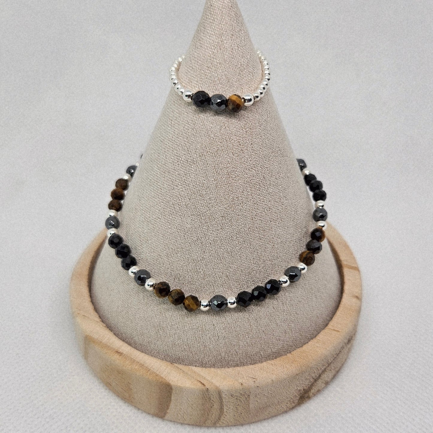 S925 Stretchy bead and crystal bracelets ✨️