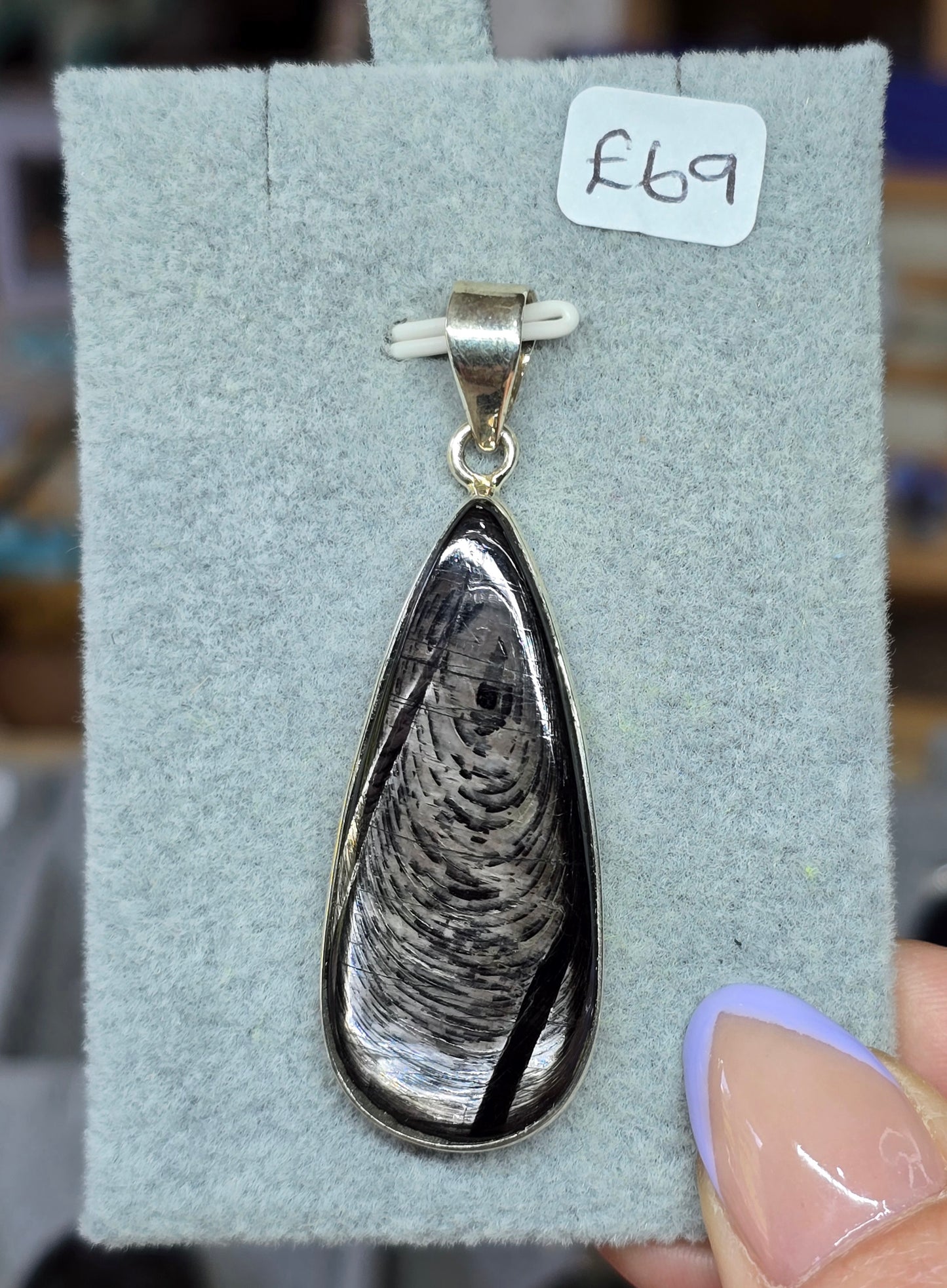 Pendants S925 - Medium to Large  ✨️