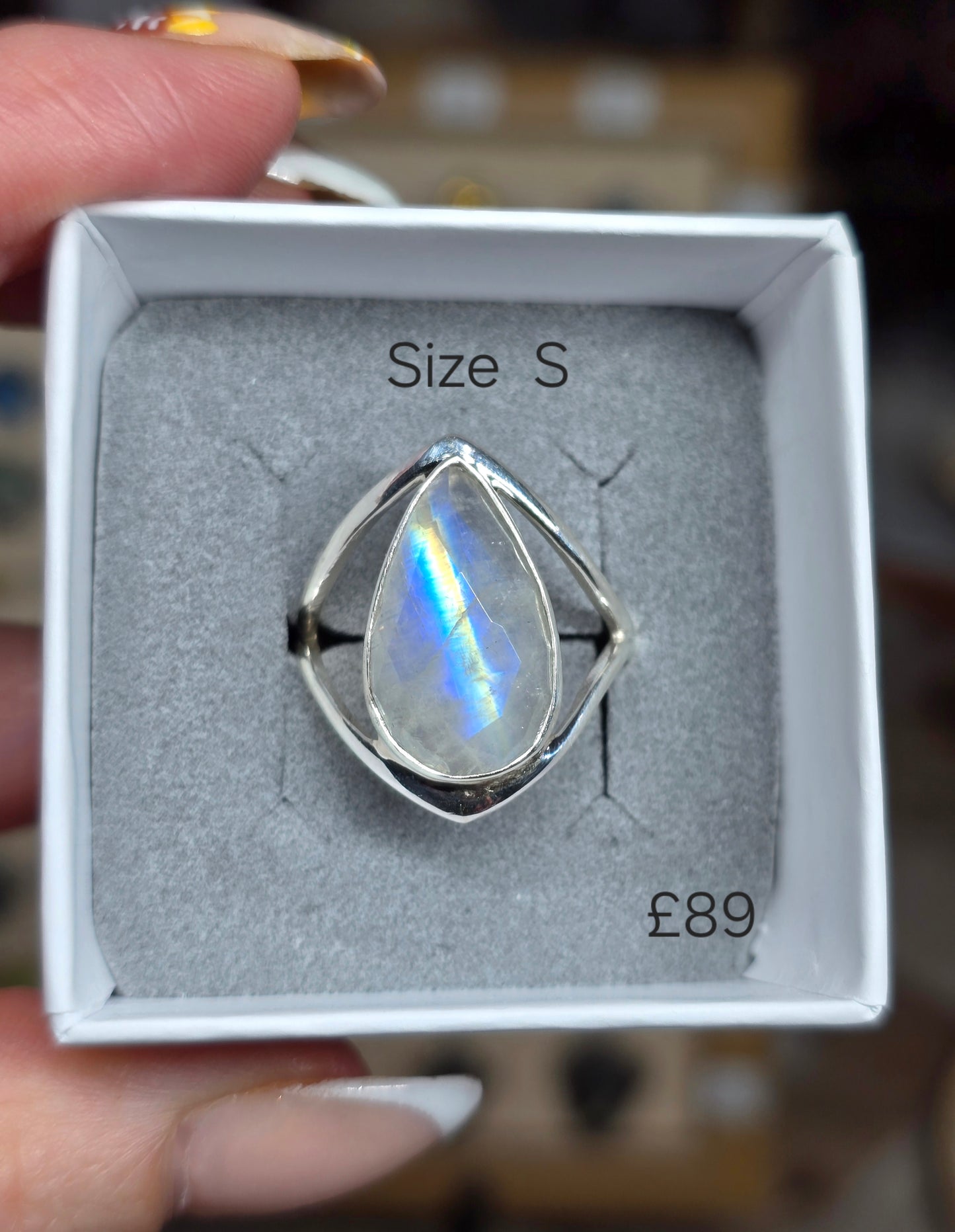 Fixed Sized Rings