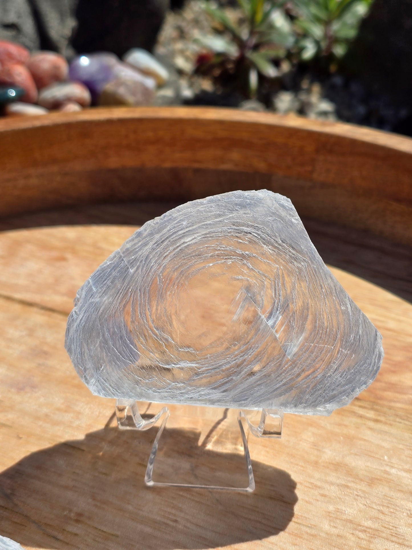 Finger print selenite slabs