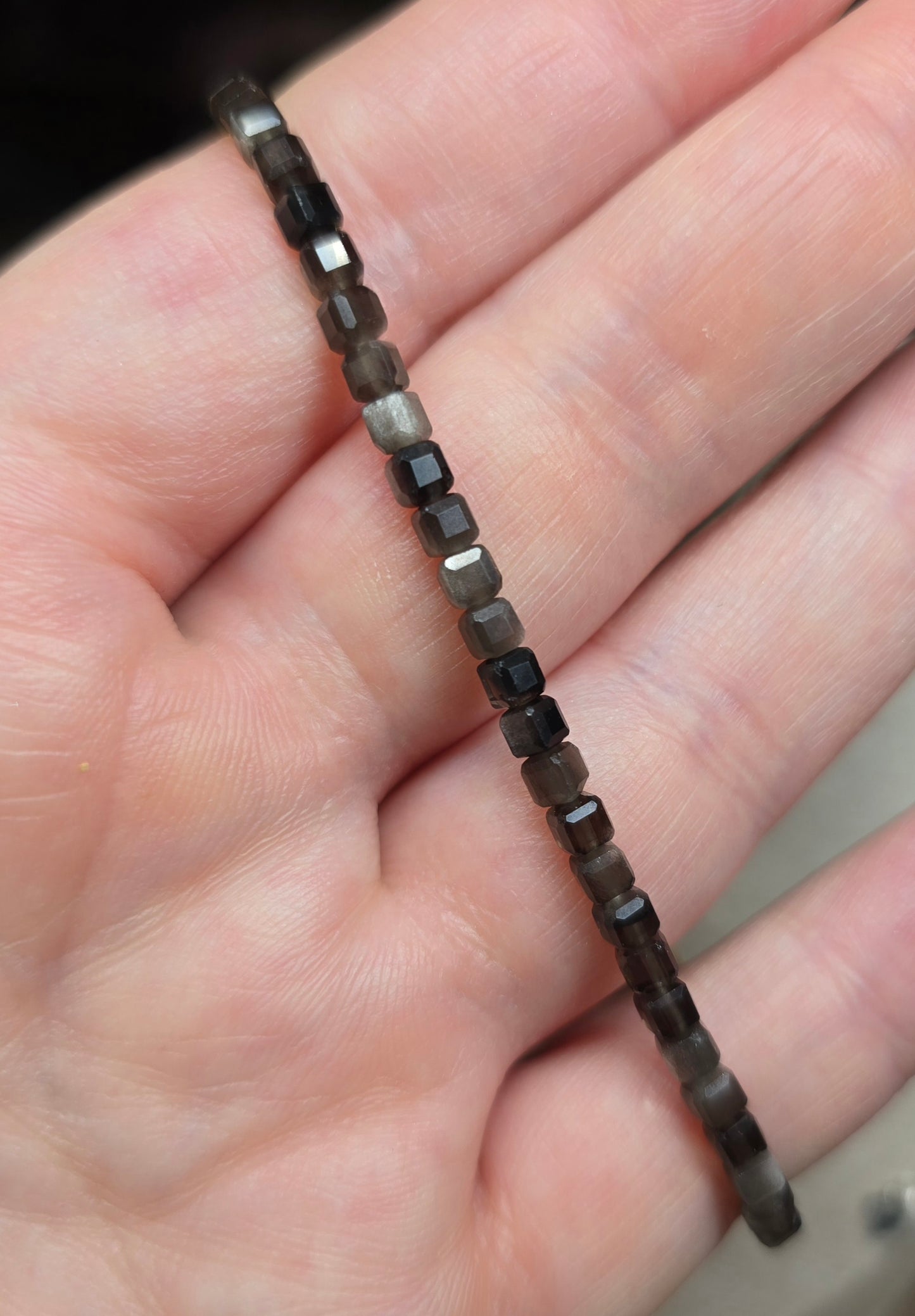 Chokers & bracelets - Faceted cubes 3-4mm bead S925