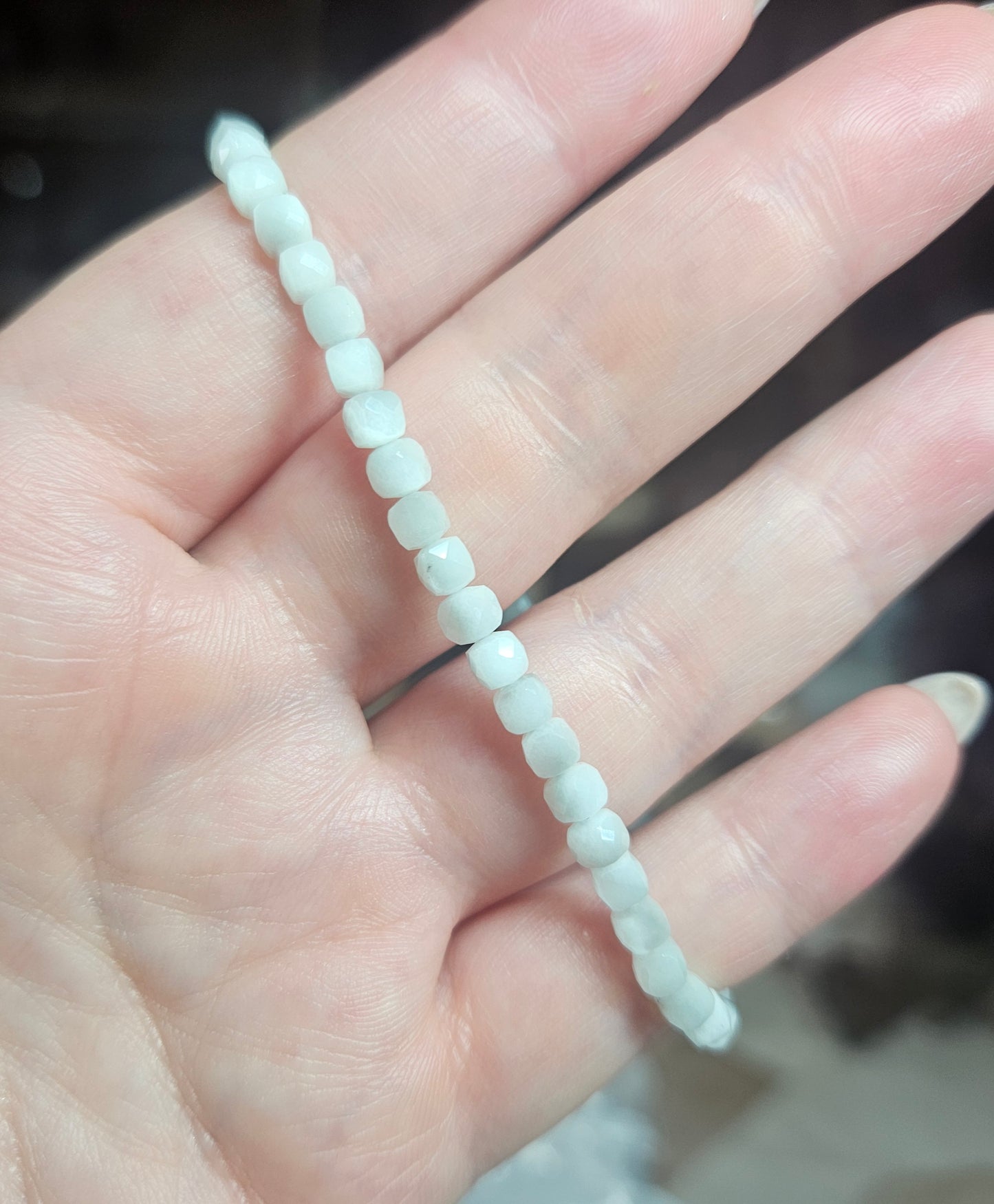 Bracelets - Faceted crystal cube 2-6mm