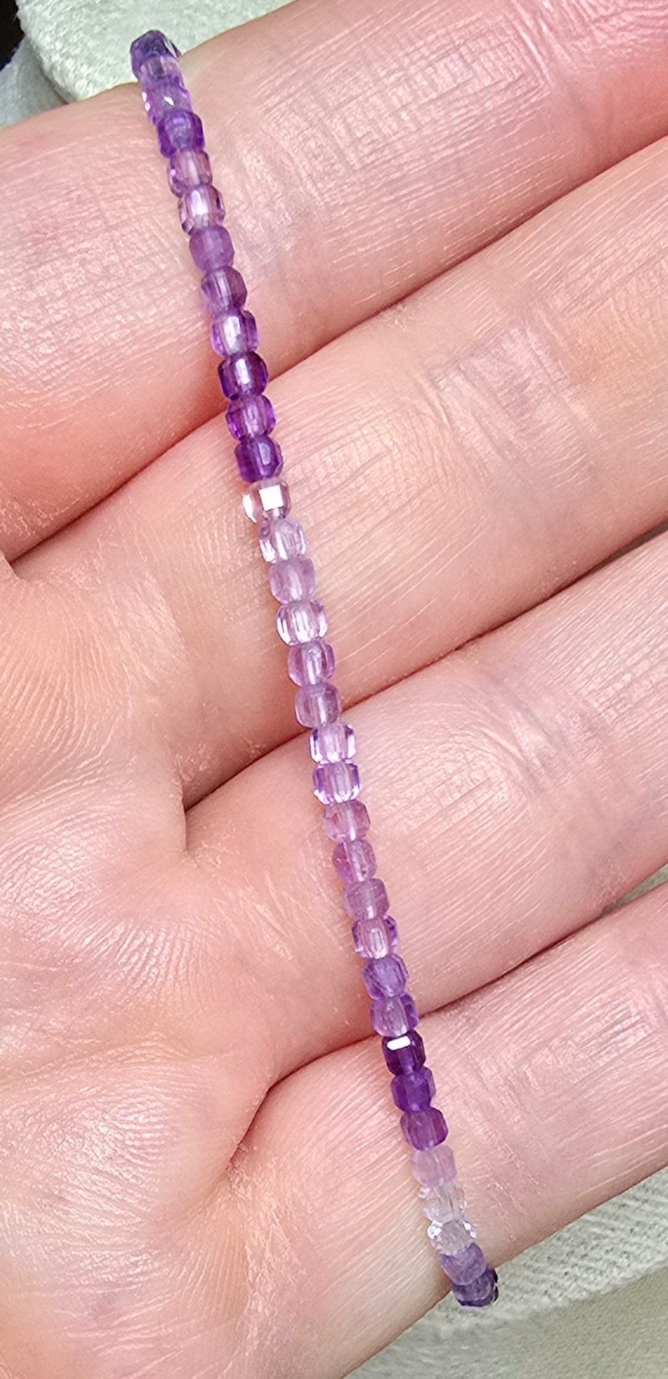 Chokers & Bracelets - Faceted cubes 1.5-2.5mm beads S925