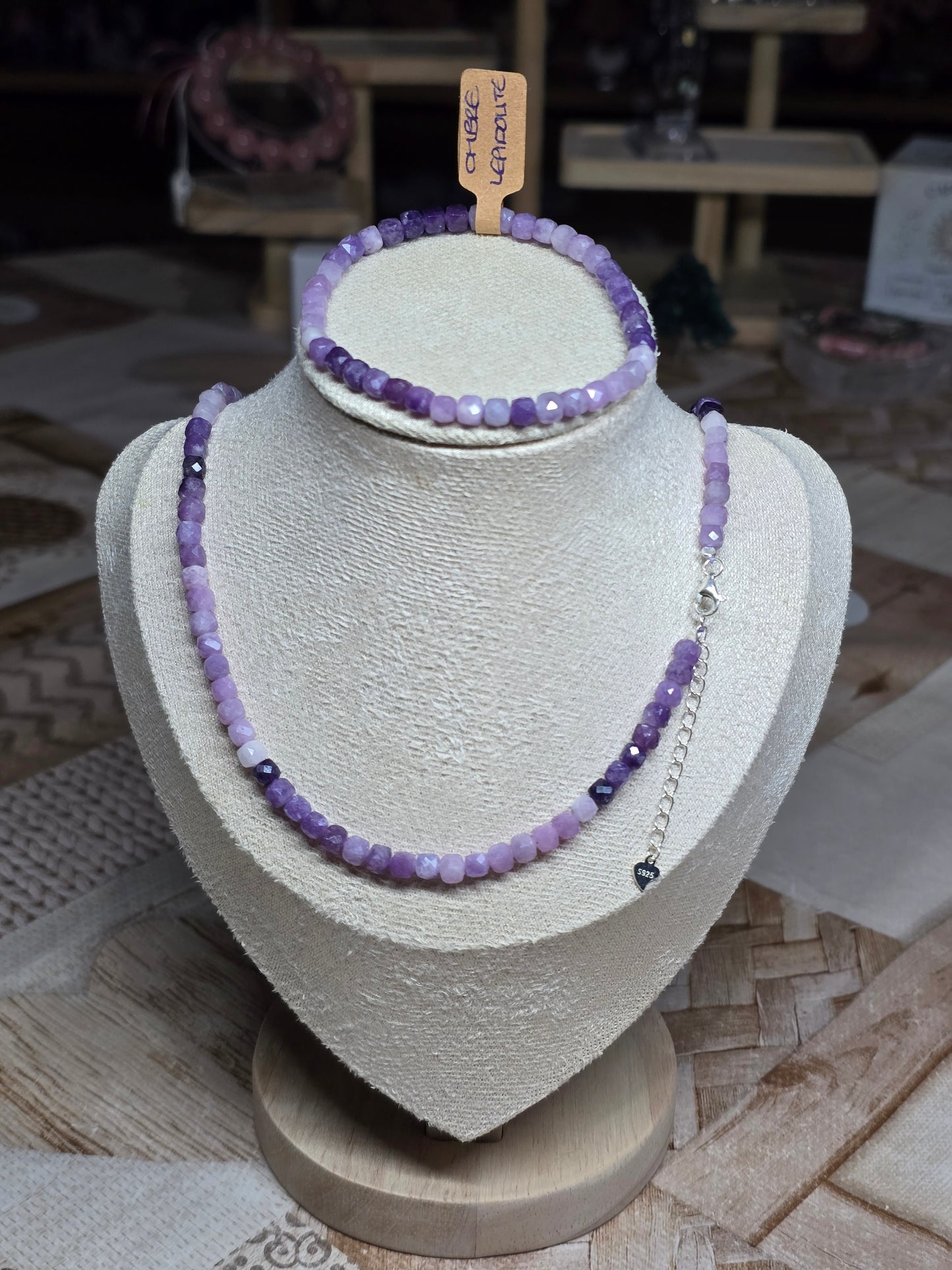 Chokers & bracelets - Faceted cubes 3-4mm bead S925