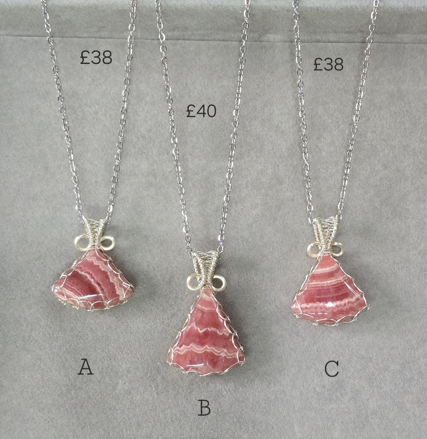 Delicate Wire wrap pendants & Stainless steel chains 45-50cm chain 💫
