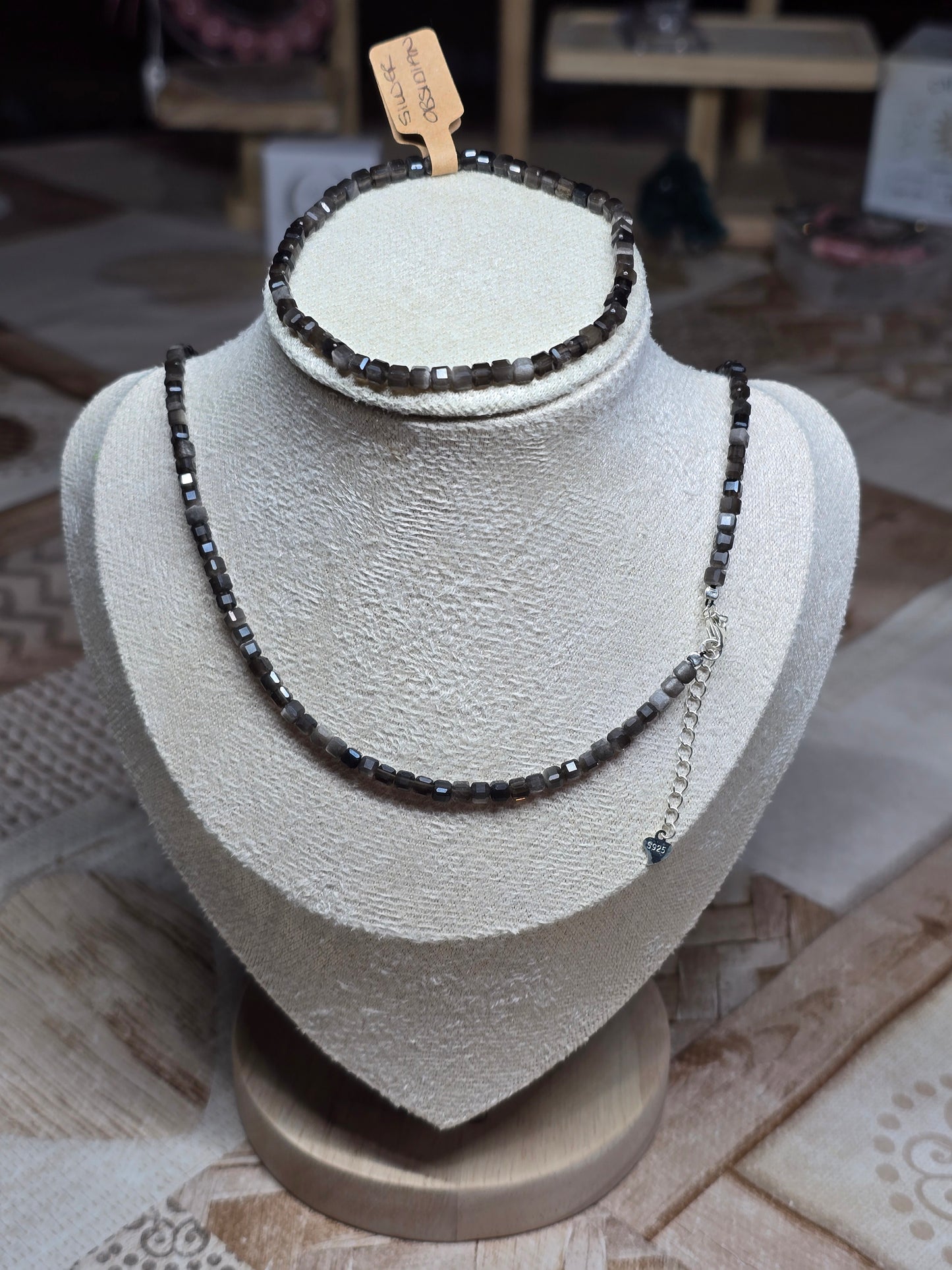 Chokers & bracelets - Faceted cubes 3-4mm bead S925