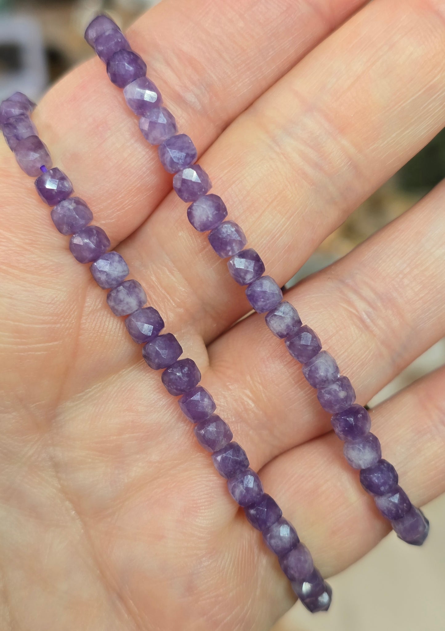 Bracelets - Faceted crystal cube 2-6mm