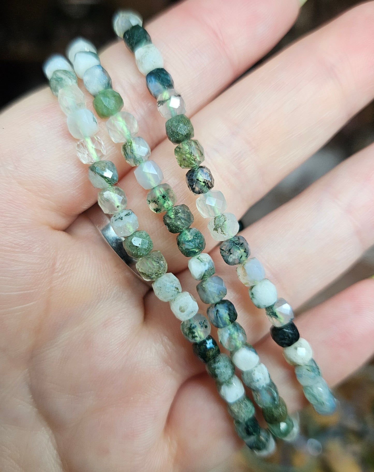 Bracelets - Faceted crystal cube 2-6mm